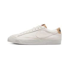 Nike Čevlji bela 42 EU Blazer Low 77 Prm M