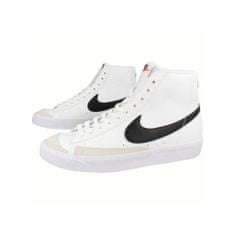 Nike Čevlji košarkaška obutev bela 37.5 EU Blazer Mid