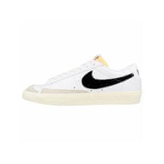 Nike Čevlji košarkaška obutev bela 42 EU Blazer Low 77 Vintage