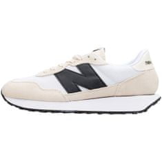 New Balance Čevlji krem 41.5 EU 237