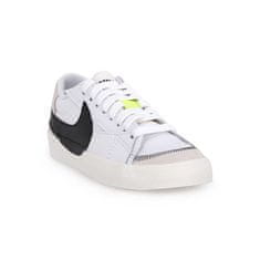 Nike Čevlji bela 45 EU 101 Blazer Low Jumbo