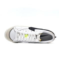 Nike Čevlji bela 45 EU 101 Blazer Low Jumbo