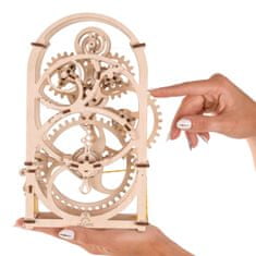 UGEARS 3D lesena mehanska sestavljanka z urnim mehanizmom