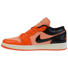 Nike Čevlji 42.5 EU Air Jordan 1 SE Wmns