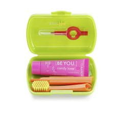 Curaprox Travel Set Green Set zložljiva zobna ščetka CS 5460 Ultra Soft 1 kos + zobna pasta Be You Candy Lover Watermelon 10 ml + medzobna ščetka 2 kos + držalo za medzobno ščetko 1 kos