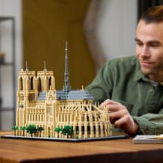 LEGO Architecture Notre-Dame v Parizu (21061)