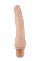 Blush Mehak klasični vibrator za začetnike 18 cm