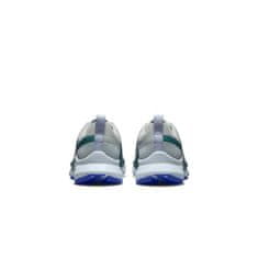 Nike Čevlji obutev za tek siva 43 EU React Pegasus Trail 4