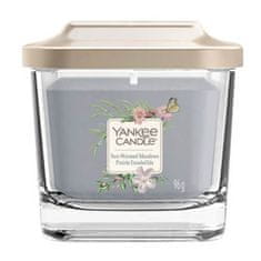 Yankee Candle Aromatična sveča majhen kvadrat, sončno ogrevani travniki 96 g