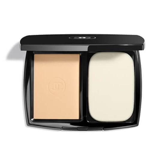 Chanel ( Ultra wear All-Day Comfort Flawless Finish Compact Foundation) 13 g