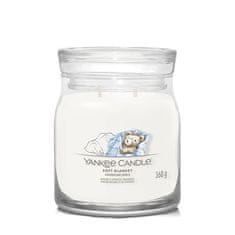 Yankee Candle Aromatična sveča Signature glass medium Soft Blanket 368 g