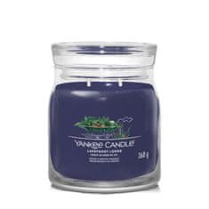 Yankee Candle Aromatična sveča Signature glass medium Lakefront Lodge 368 g