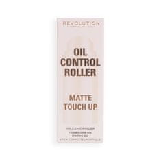 Makeup Revolution Kroglični valj za mastno kožo Matte Touch Up (Oil Control Roller)