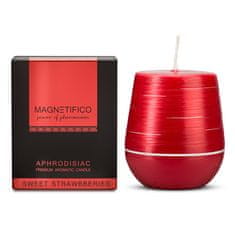 Magnetifico Power Of Afrodiziak dišeča sveča Sladke jagode (Aphrodisiac Candle) 200 g