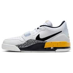 Nike Čevlji bela 47 EU Jordan Legacy 312 Low