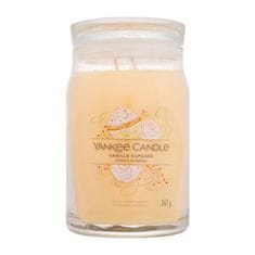 Yankee Candle Signature Vanilla Cupcake 567 g dišeča svečka