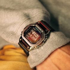 Casio G-Shock Rainbow Brick Wall Series GM-5600RW-1ER (322)