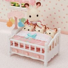 Sylvanian Families Posteljica z vrtiljakom