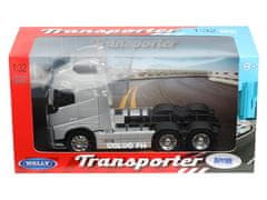 Carmotion Model 1:32, VOLVO FH, triosni traktor, srebrn