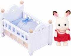 Sylvanian Families Pohištvo "čokoladni" zajčki" - zajček v otroški posteljici