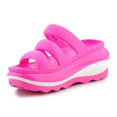 Crocs Japanke roza 36 EU Mega Crush Triple Strap