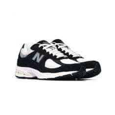 New Balance Čevlji 42 EU M2002RRA