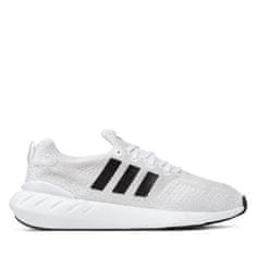 Adidas Čevlji bela 44 EU Swift Run 22