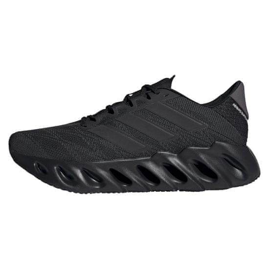 Adidas Čevlji črna Switch Fwd 2