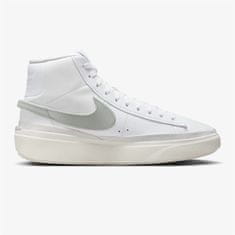 Nike Čevlji bela 42.5 EU Blazer Phantom Mid