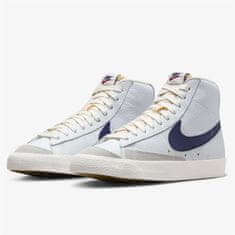 Nike Čevlji bela 44.5 EU Blazer Mid