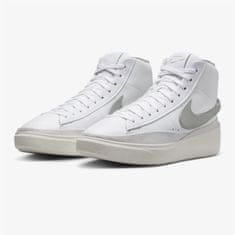 Nike Čevlji bela 42.5 EU Blazer Phantom Mid