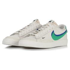 Nike Čevlji bela 42.5 EU Blazer Low 77