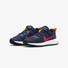 Nike Čevlji mornarsko modra 31.5 EU Revolution 6