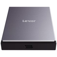 Lexar Lexar SL210 500 GB USB Type-C SSD - Sivi, visoka hitrost branja do 550 MB/s, odporen na udarce in temperaturne spremembe, s 3-letno garancijo.