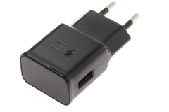 Polnilec EP-TA200EBE 15W s kablom MicroUSB ECB-DU4EBE 1,5m - črn