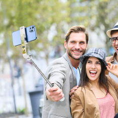 BY09 selfie tripod stojalo za snemanje in slikanje selfie posnetkov 75 cm - črn