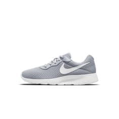 Nike Čevlji siva 37.5 EU Tanjun