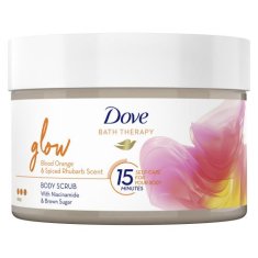 Dove Bath Therapy Glow Body Scrub piling za telo z vonjem rdeče pomaranče in rabarbare 295 ml za ženske