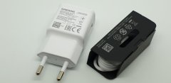 HIŠNI POLNILEC EP-TA200 15W z USB Type C EP-DG970 - bel