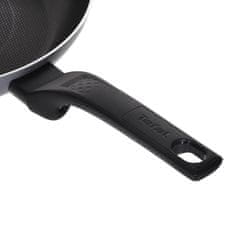 Tefal TEFAL Easy Plus 32 cm ponva z non-stick premazom, primerno za vse vrste kuhalnih plošč, enostavna za čiščenje.