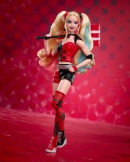 Mattel  Signature Harley Quinn – Kolekcionarska Lutka z Gibljivim Telesom, Ikonično Obleko in Kladivom, Del DC Batman 85. Obletnice (HRM84)