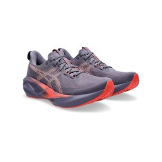 Asics Čevlji obutev za tek mornarsko modra 42.5 EU Novablast 5