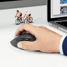 Logitech Logitech M720 Triathlon brezžična miška - črna, 8 gumbov, 24-mesečna življenjska doba baterij, univerzalna uporaba