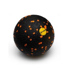 MDH Krogla za masažo STANDARD BALL - črna / oranžna, iz pene, premer 8 cm, lahka in priročna, odlična za sprostitev in regeneracijo.