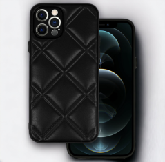 Infostyle Silikonski ovitek "Checkered Leather 3D" za iPhone 13 Pro - črna