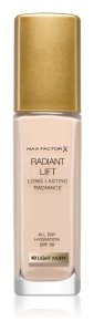 Max Factor tekoči puder Radiant Lift