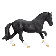 Mojo hanovrski konj Črna