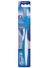 Oral-B CrossAction zobna ščetka