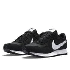 Nike Čevlji črna 37.5 EU MD Valiant GS