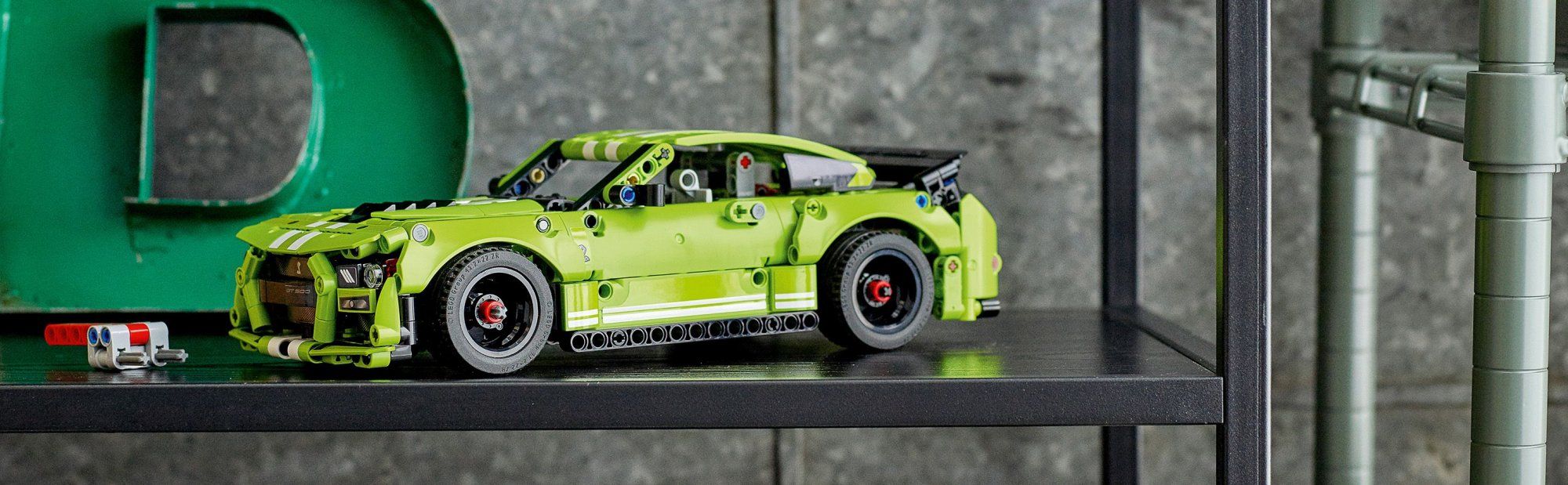  Technic - Ford Mustang Shelby GT500 (42138)